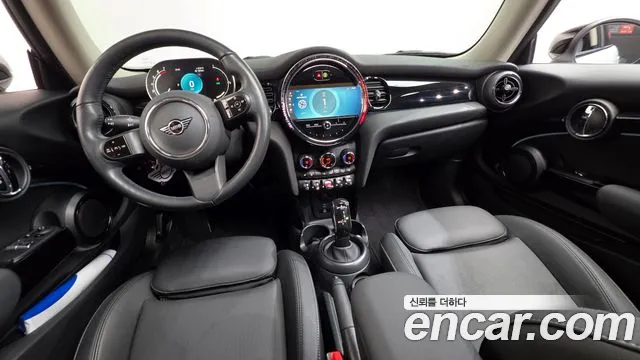 Mini Cooper Cooper Classic Plus — Фото автомобиля 7