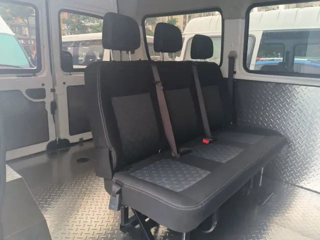 Maxus Xintu V80 — Фото автомобиля 5