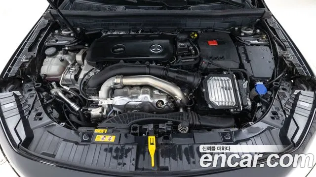 Mercedes-Benz GLB-Class — Фото автомобиля 6