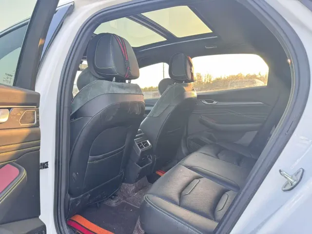 Geely Xingrui — Фото автомобиля 6