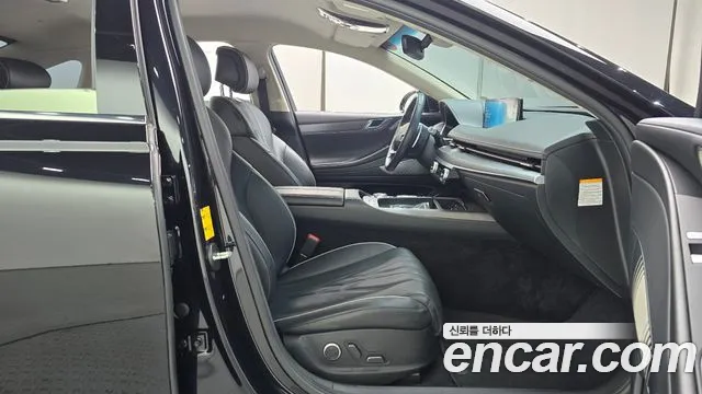 Genesis G80 RG3 — Фото автомобиля 16