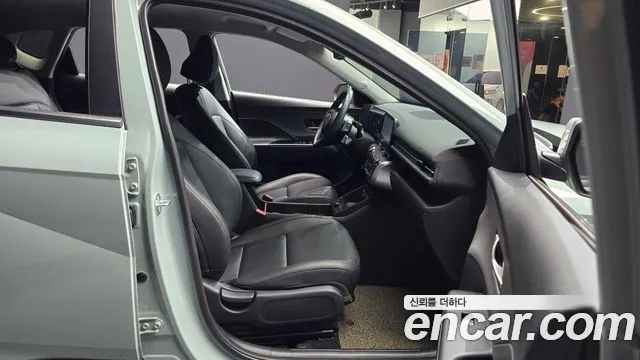 Hyundai Kona SX2 — Фото автомобиля 17