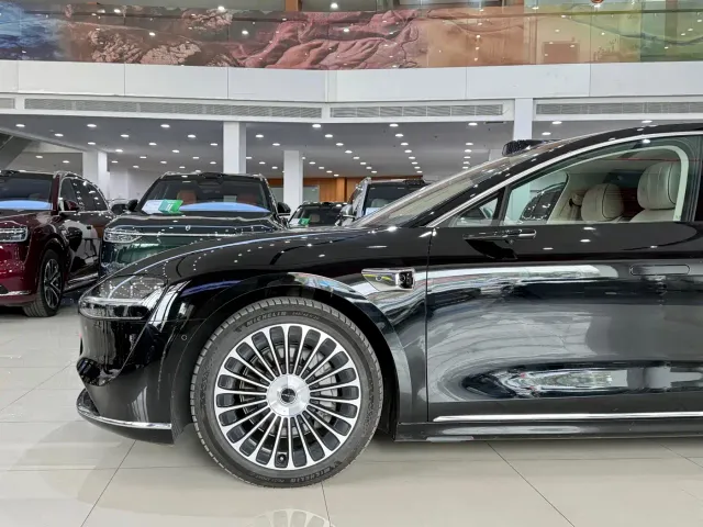 Stelato S9 — Фото автомобиля 4