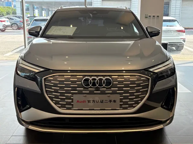 Audi Audi Q4 e-tron 2023 40 e-tron Innovation Edition — Фото автомобиля 2
