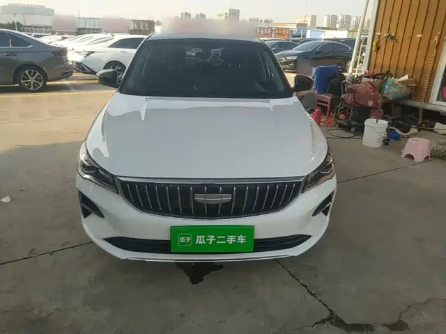Geely Emgrand — Фото автомобиля 2