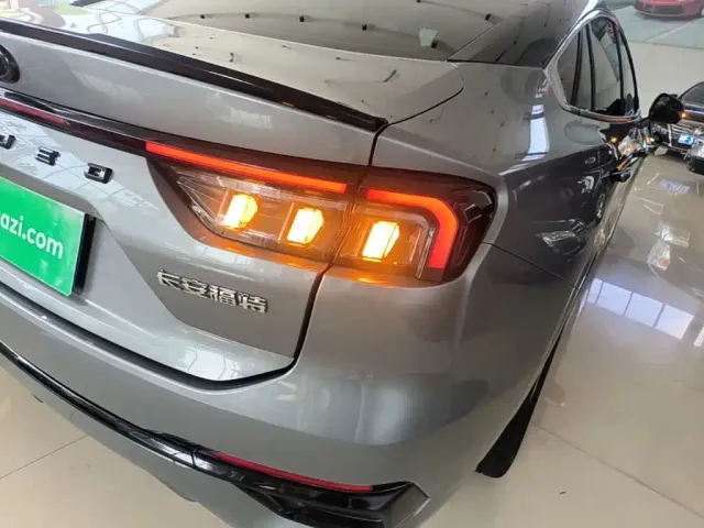 Ford Mondeo — Фото автомобиля 23