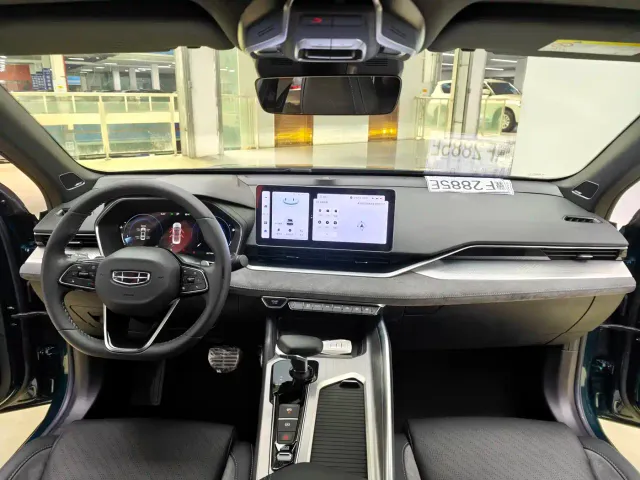 Geely Xingrui — Фото автомобиля 10