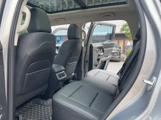 Haval Big Dog — Фото автомобиля 9