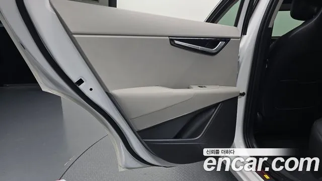 Kia Niro New — Фото автомобиля 14