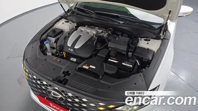 Hyundai Grandeur Grandeur (New) — Фото автомобиля 8
