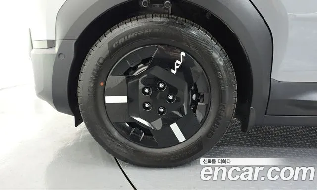 Kia PV5 — Фото автомобиля 5