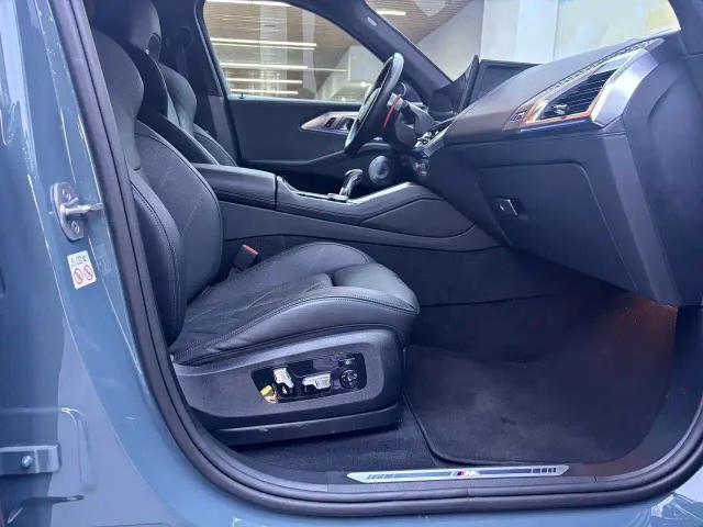 BMW XM — Фото автомобиля 16