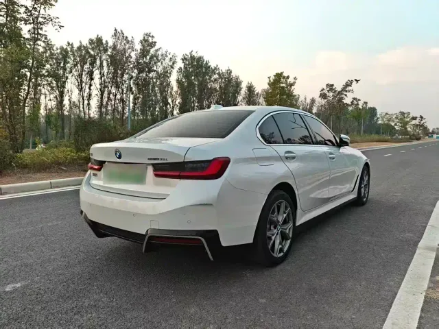 BMW i3 — Фото автомобиля 9