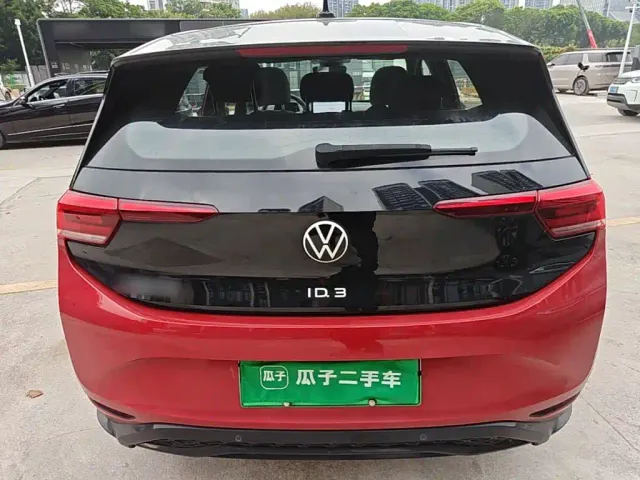 Volkswagen ID.3 — Фото автомобиля 5