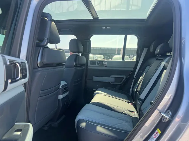 BYD FangChengBao Leopard 5 — Фото автомобиля 9
