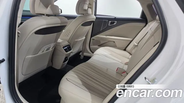 Kia K8 (New) Hybrid — Фото автомобиля 25