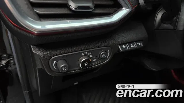 ChevroletGMDaewoo Trailblazer Trailblazer 1.3 турбо 4WD — Фото автомобиля 20