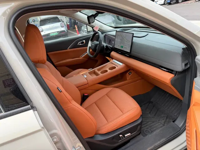 Haval Xiaolong MAX — Фото автомобиля 11