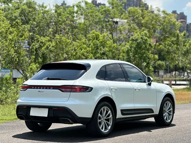 Porsche Macan — Фото автомобиля 7