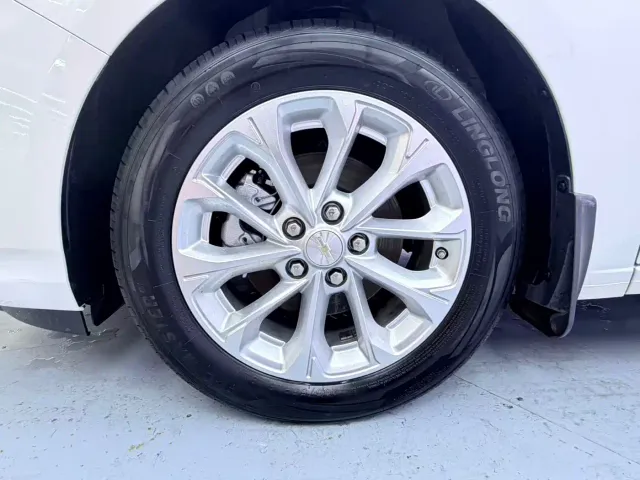 Chevrolet Monza — Фото автомобиля 12