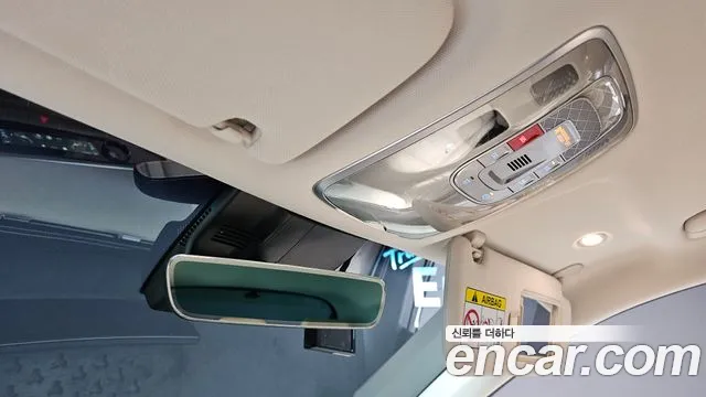 Genesis GV70 — Фото автомобиля 26