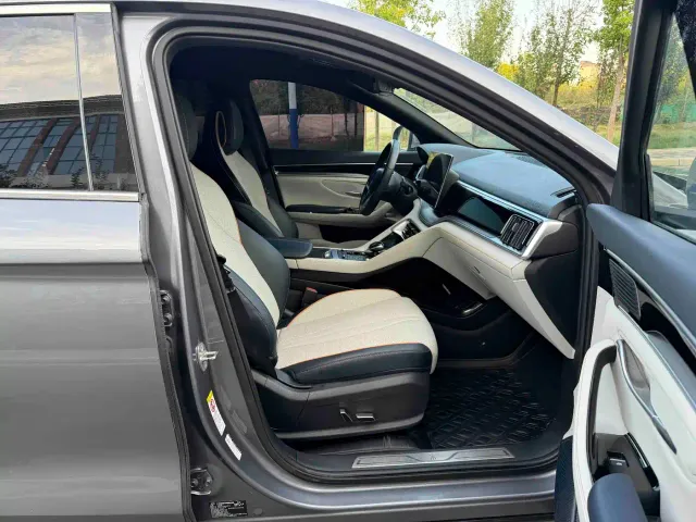 BYD Song PLUS — Фото автомобиля 14