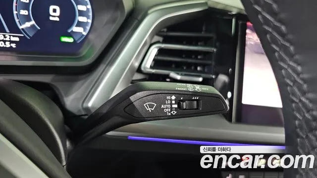Audi Q4 e-tron — Фото автомобиля 19