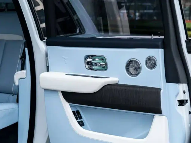 Rolls-Royce Cullinan — Фото автомобиля 16