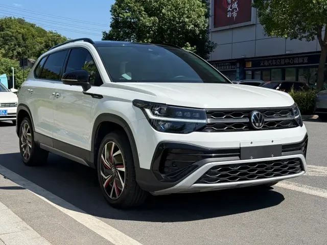 Volkswagen Tharu — Фото автомобиля 3