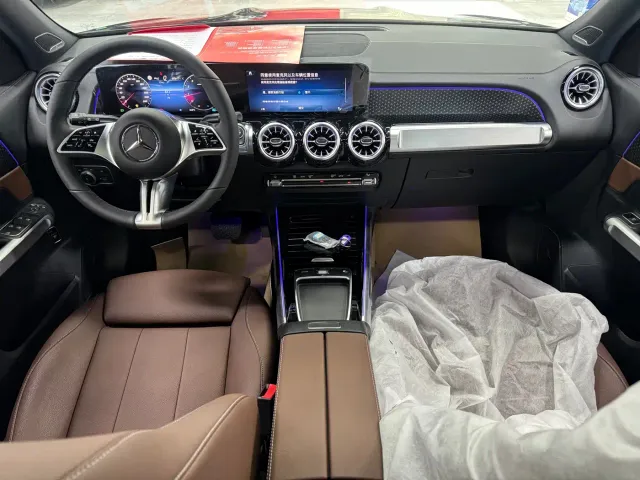 Mercedes-Benz GLB-Class — Фото автомобиля 10