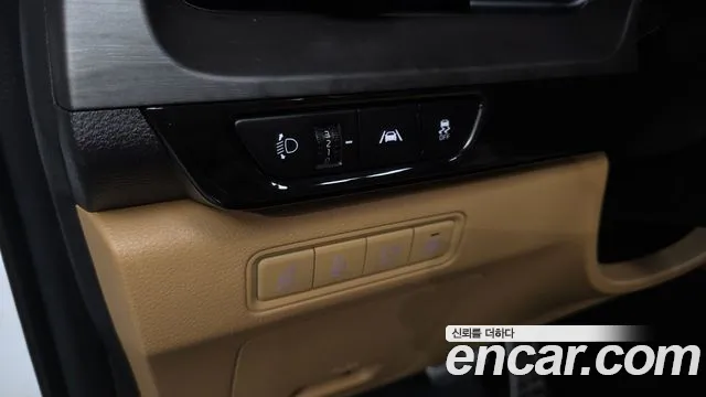 Kia Carnival 4th Gen — Фото автомобиля 29