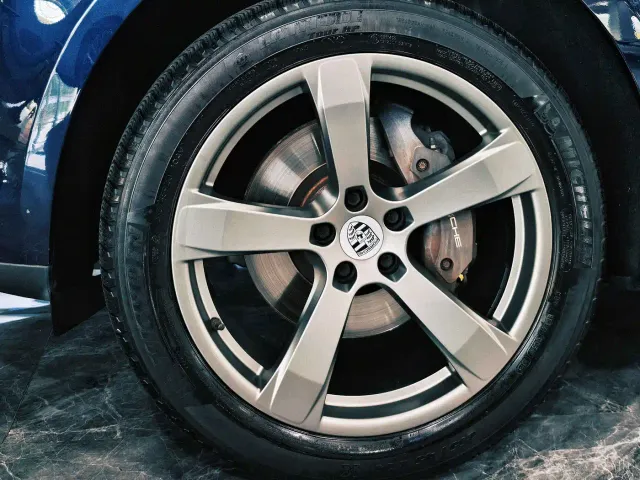 Porsche Macan — Фото автомобиля 16