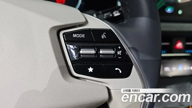 Kia EV6 — Фото автомобиля 25