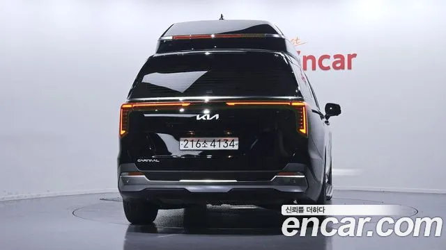 Kia Canival Новый Carnival 4 поколение Бензин 4 места Hi-Limousine — Фото автомобиля 4