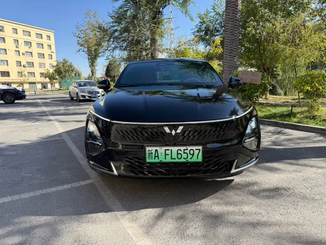 Wuling Starlight — Фото автомобиля 2