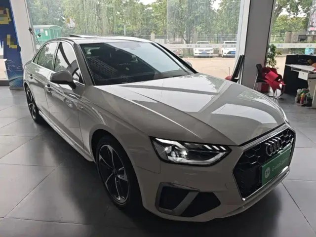Audi A4L — Фото автомобиля 21