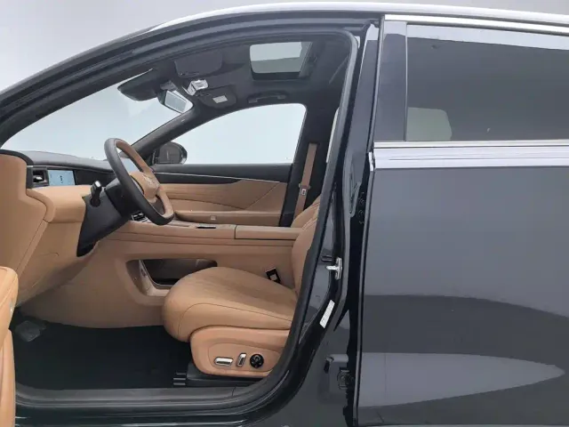 Dongfeng Aeolus L8 — Фото автомобиля 10