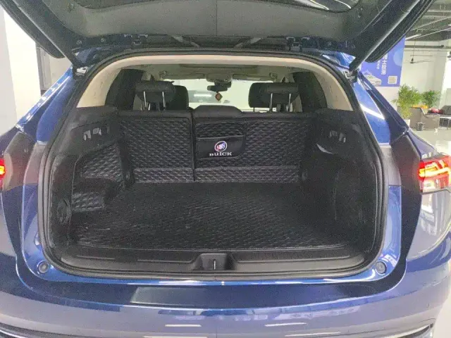 Buick Envision S — Фото автомобиля 8