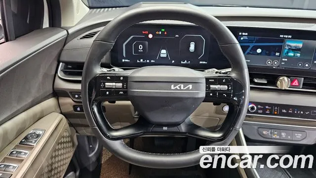Kia Carnival Generation 4 — Фото автомобиля 13
