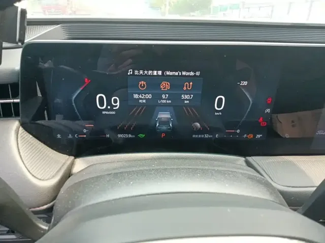 Ford Mondeo — Фото автомобиля 7