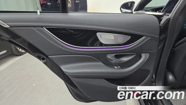 Mercedes-Benz AMG GT 4 двери 43 4MATIC+ — Фото автомобиля 22