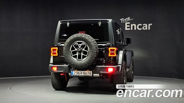 Jeep Wrangler JL — Фото автомобиля 4