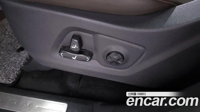 KG_Mobility_Ssangyong Rexton All Rexton Дизель 2.2 4WD — Фото автомобиля 27