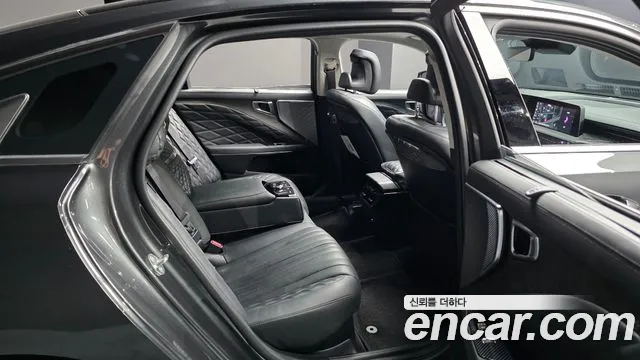 Kia K8 Hybrid — Фото автомобиля 12