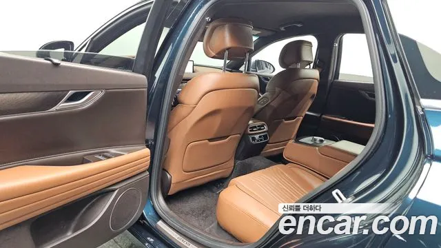 Genesis G80 Бензин 2.5 турбо AWD — Фото автомобиля 9