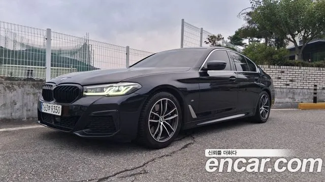 Фотография автомобиля — BMW 5 Series G30