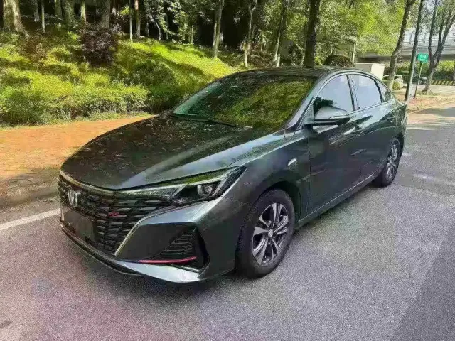 Фотография автомобиля — Changan Eado