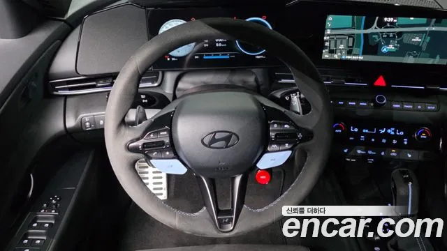 Hyundai AVANTE — Фото автомобиля 12