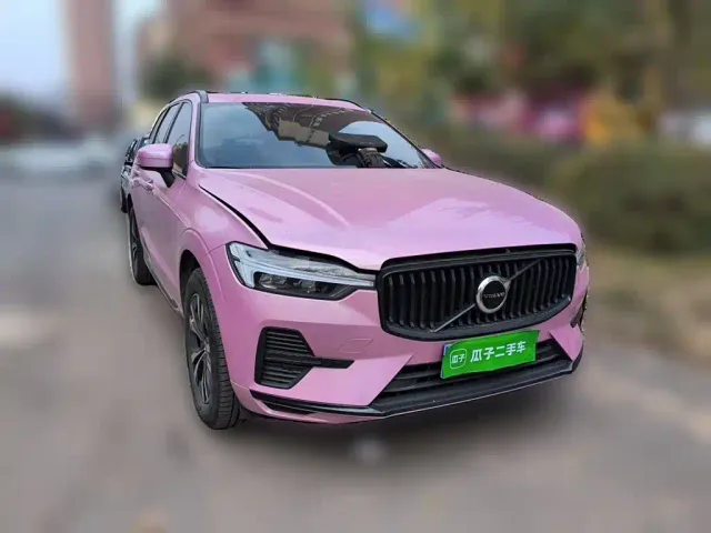 Volvo XC60 — Фото автомобиля 3
