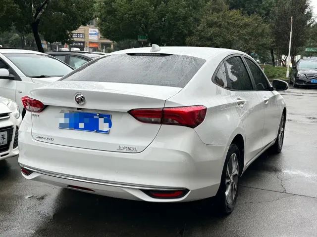 Buick Verano — Фото автомобиля 6
